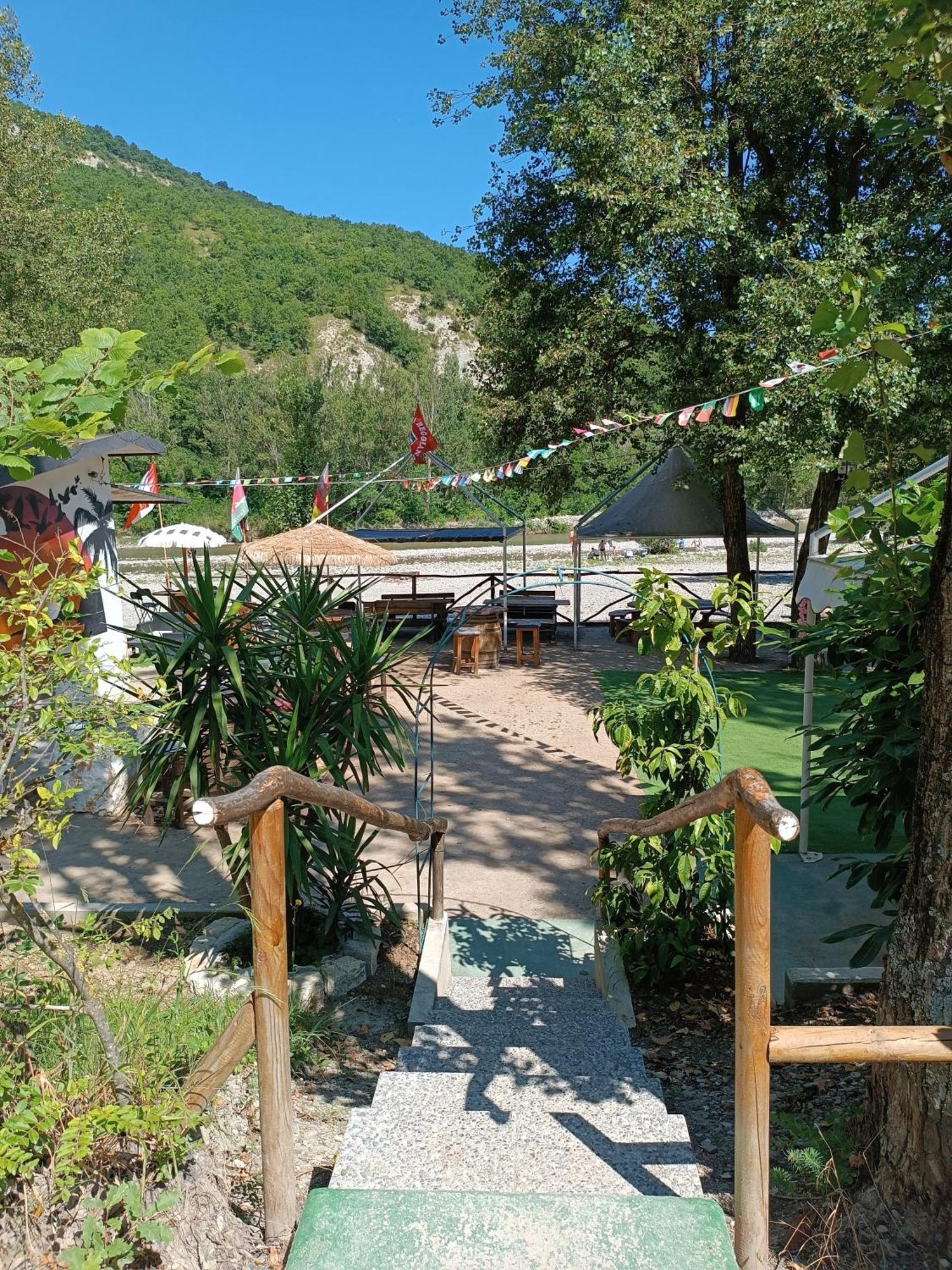 Rossena Il Nido Di Matilde _Monolocale Design Sul Fiume_ 아파트 외부 사진